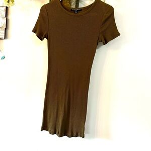 Brandy Melville Green Fitted Ribbed Short Sleeve Dress